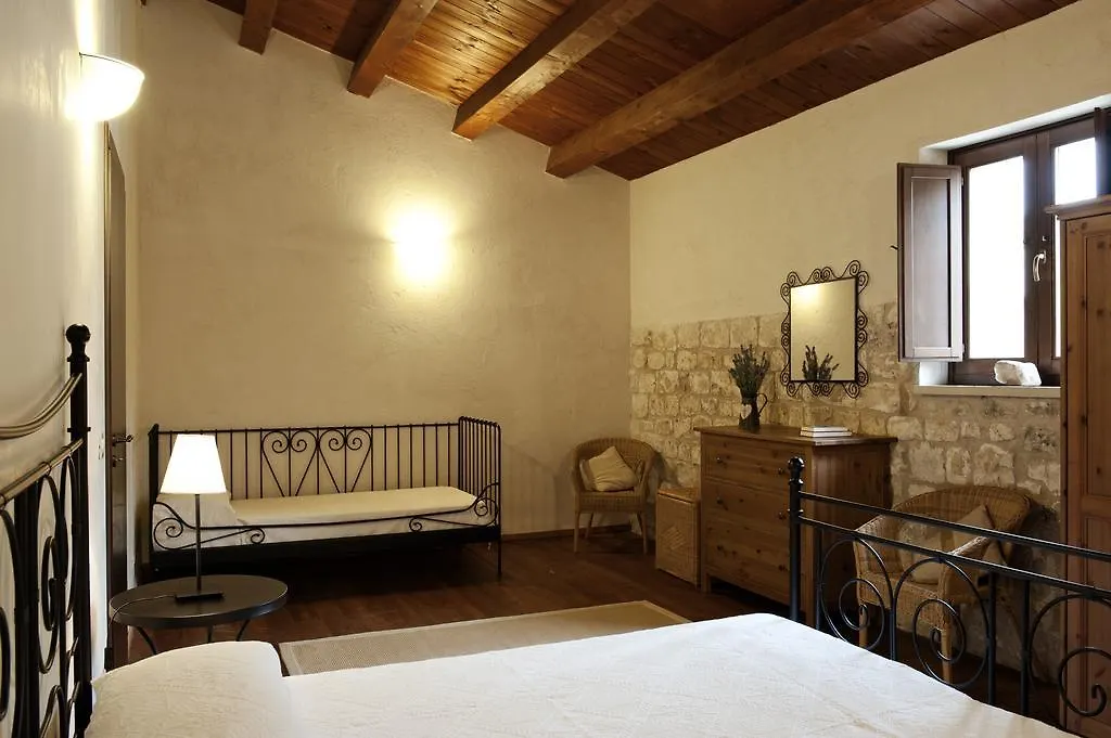 Valle Dell'Acanto Apartment Michelica