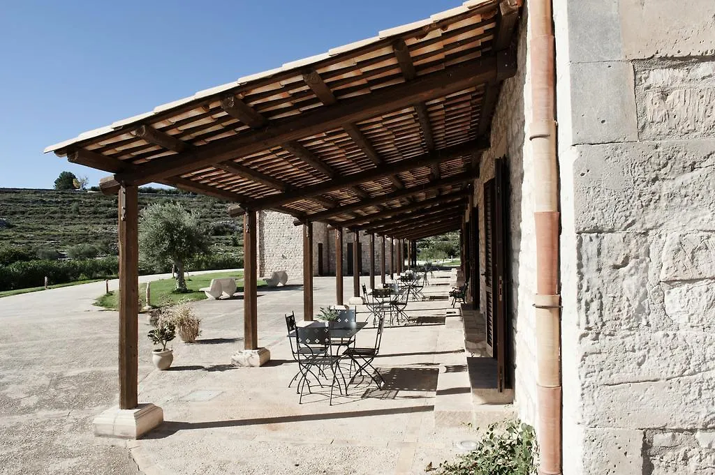 Valle Dell'Acanto Apartment Michelica Italy