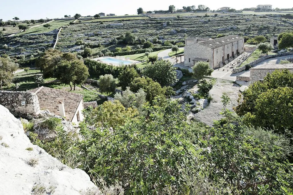 Valle Dell'Acanto Apartment Michelica 0*, Modica Italy